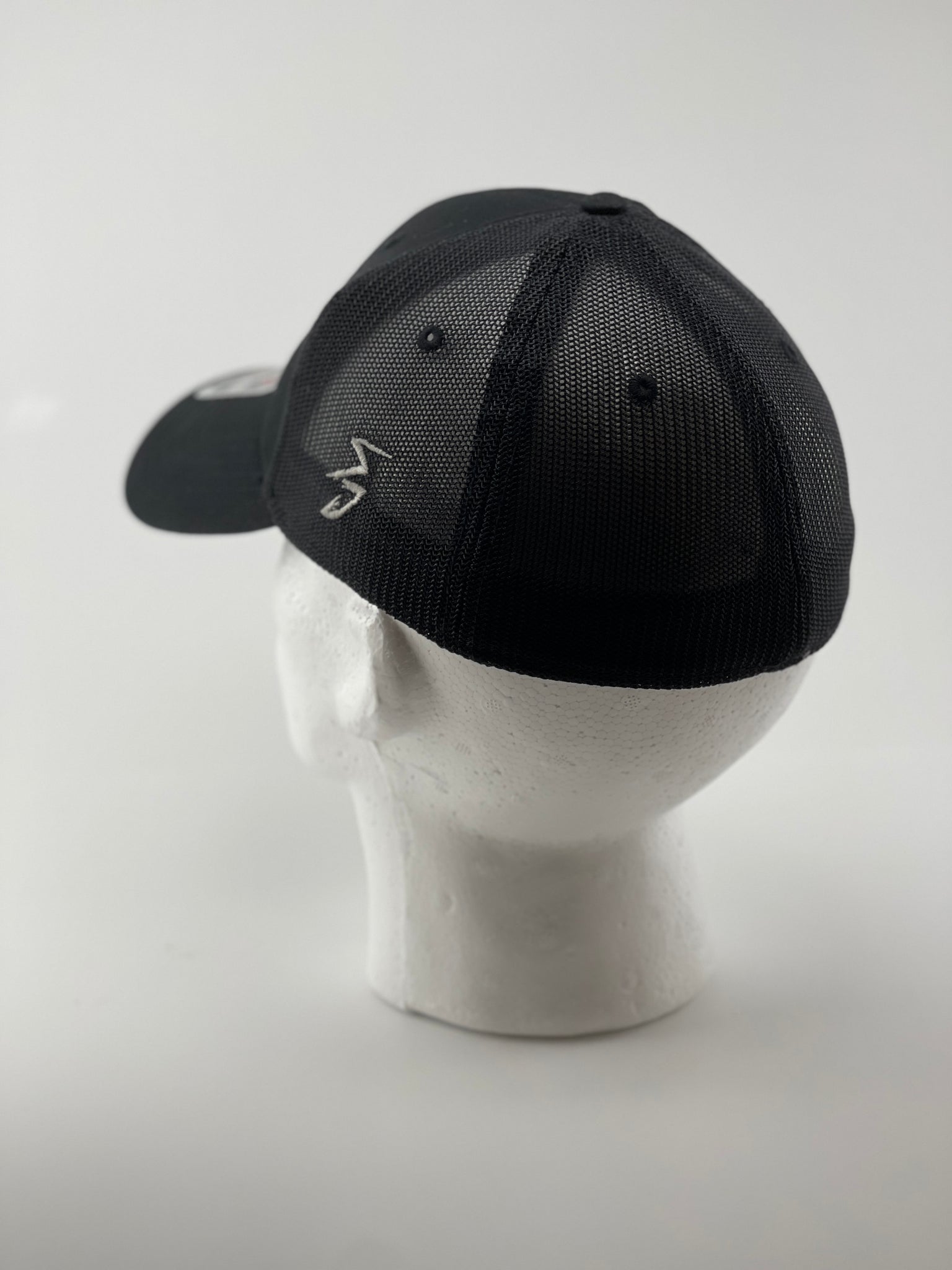 S.J. Logo Hat Black/Metallic (Flexfit) Grey/White